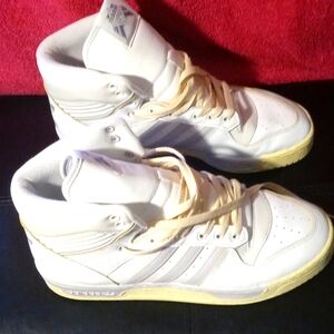 Adidas turnaround mid size 10.5